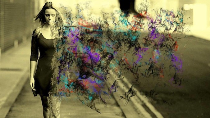 Redis 是个单线程的程序，每秒 10000，为什么会这么快？具体是快在哪里？EPOLL 还是内存？